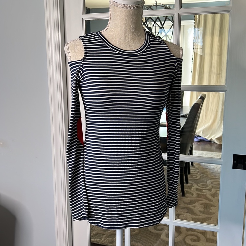 JOLIE navy/white striped long sleeve top, open shoulder, heart patch size XS